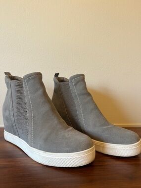 Steve Madden Suede Wedge Sneaker Bootie